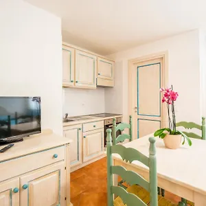 Le Residenze Del Baia Marina - Via Del Mare Orosei
